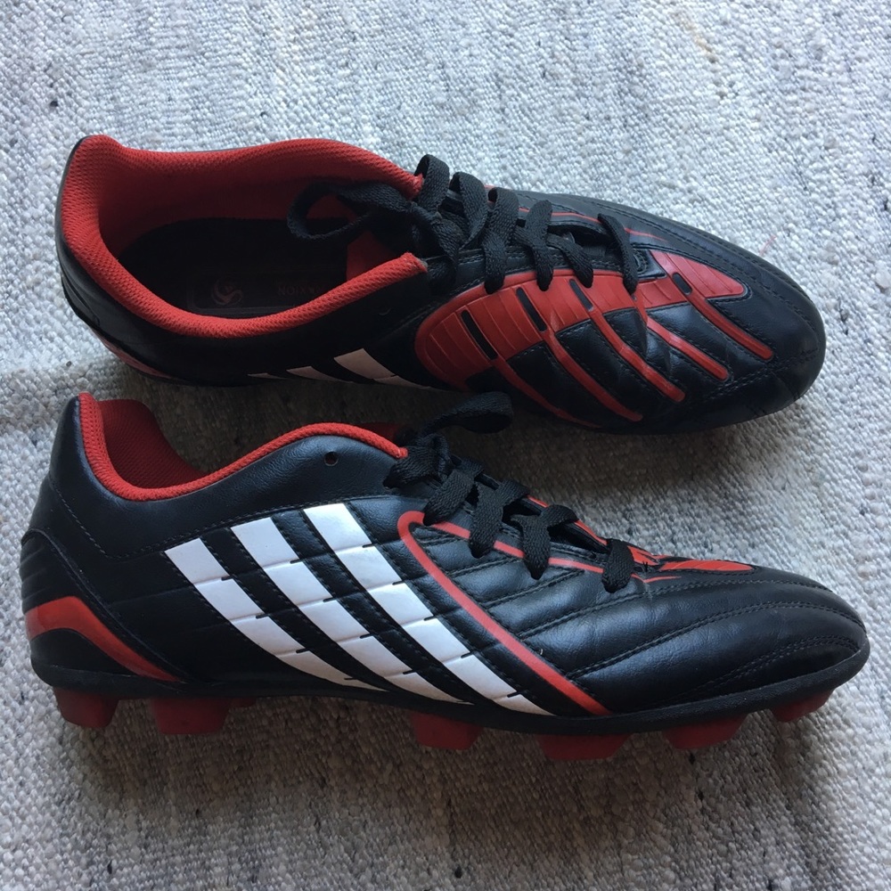 Adidas Soccer Cleats Size 9mens